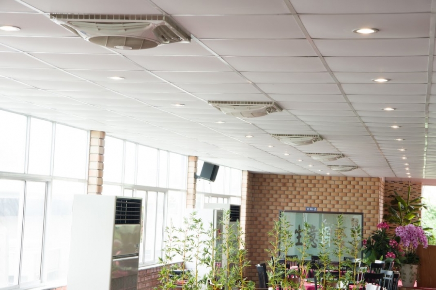 Quạt đảo dạng hộp ốp trần FU003 (viền xi mạ Inox)