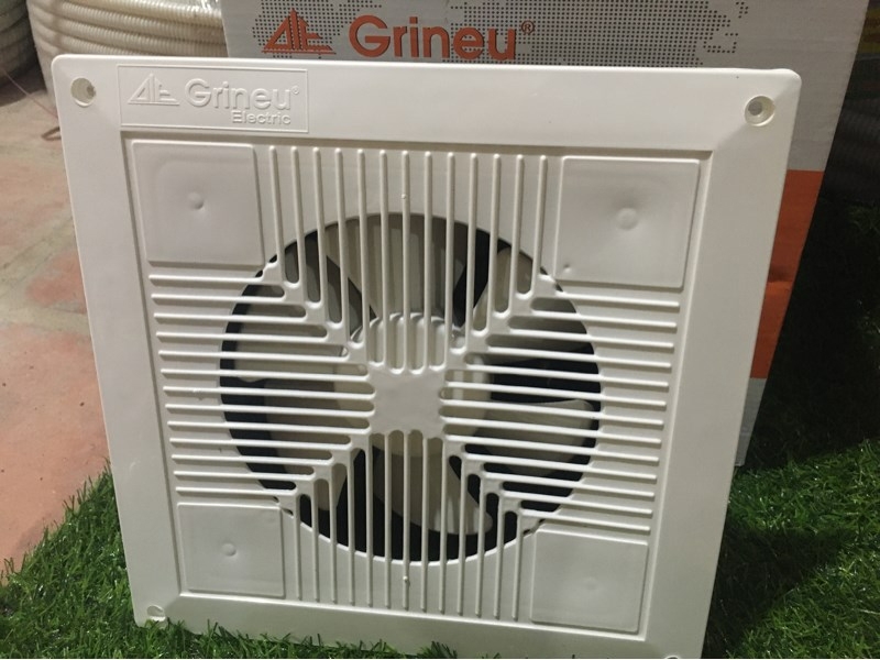 Quạt hút âm trần Grineu GEB12B/BS