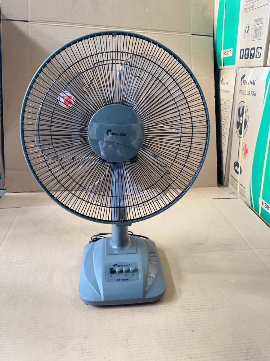 Quạt bàn Chinghai TF1499