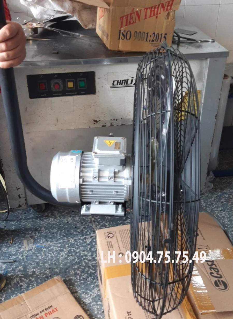 Quạt treo tường công nghiệp 1/4HP