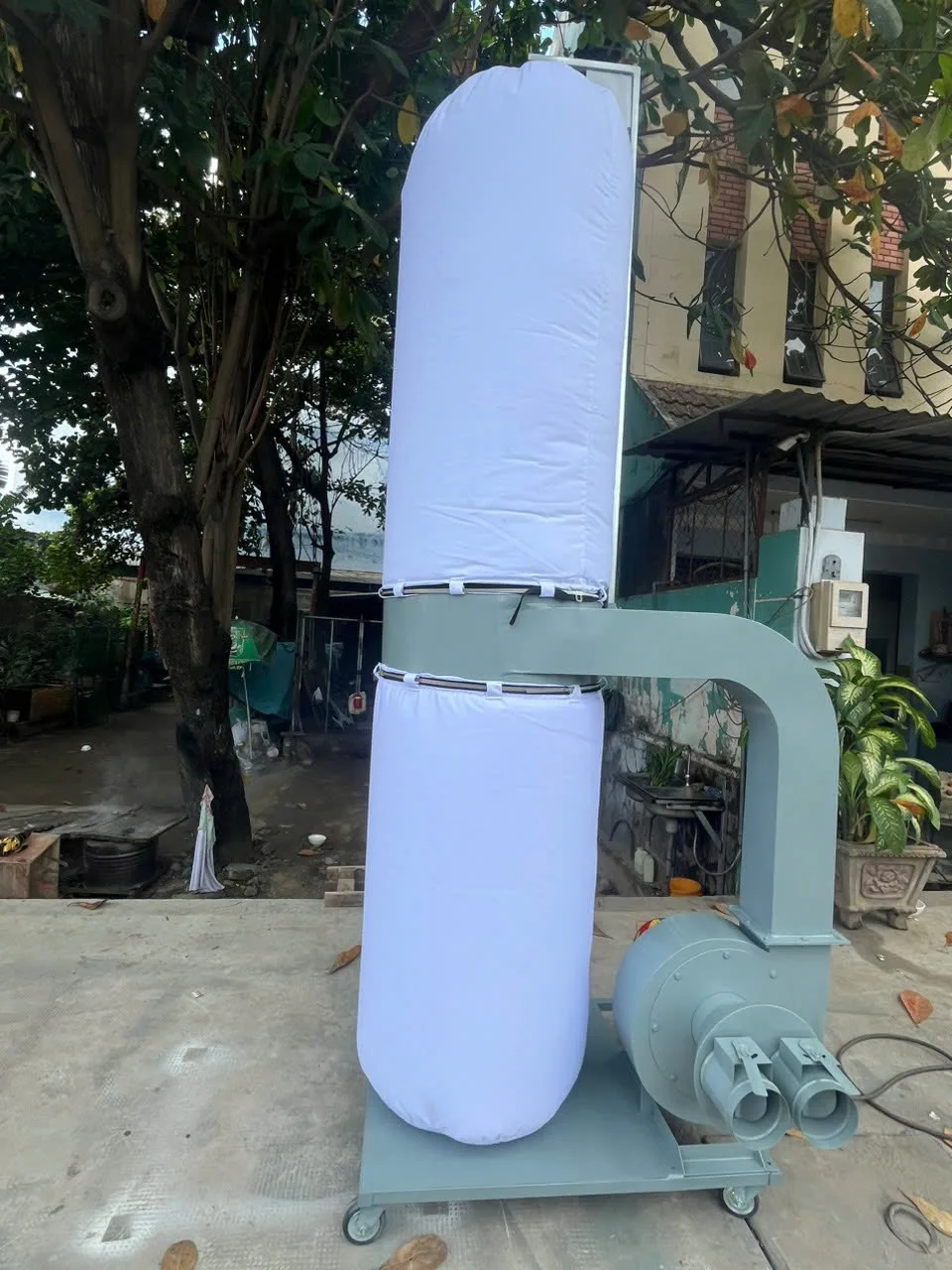 Quạt hút bụi di động QHB-2P 1/1
