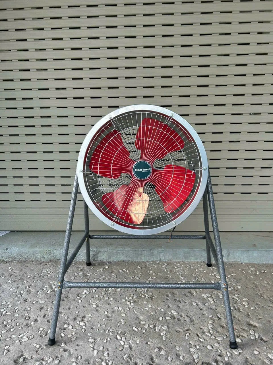 Quạt thổi Ha.winco DFG 35SM (Có chân)