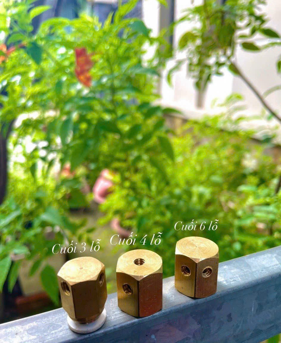 Bít Cuối Phun Sương 8L