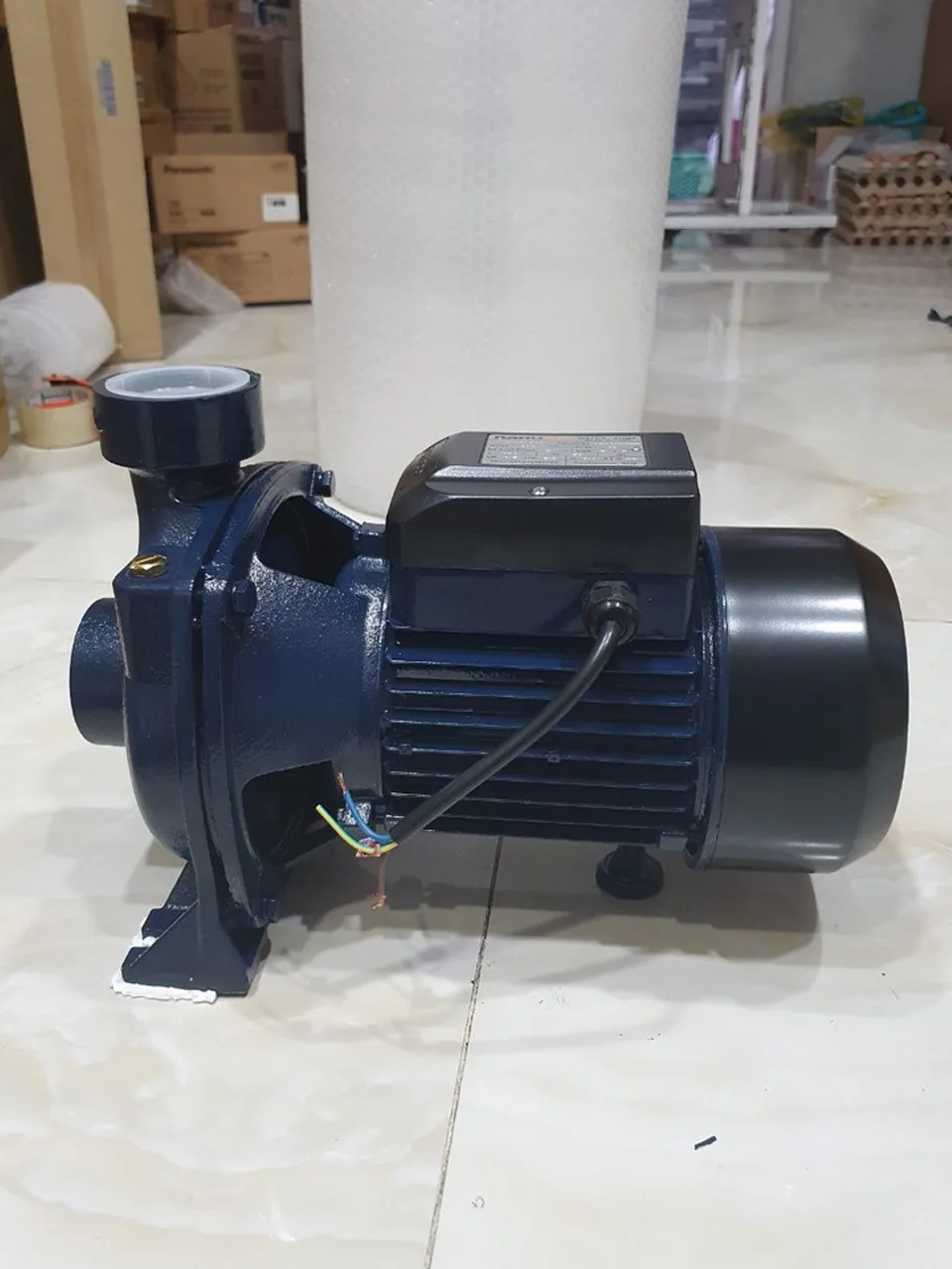 Máy bơm nước ly tâm Nanoco NHF1500