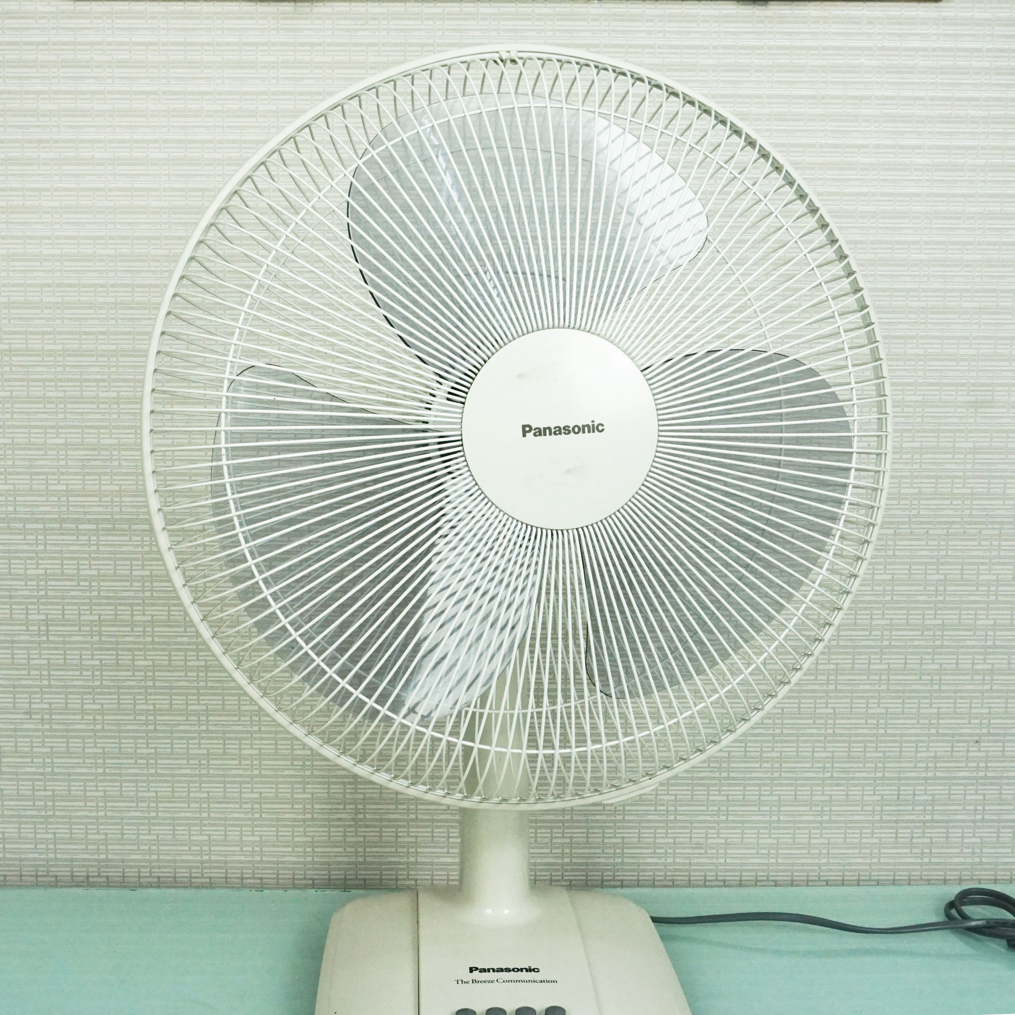 Quạt bàn Panasonic F400CI