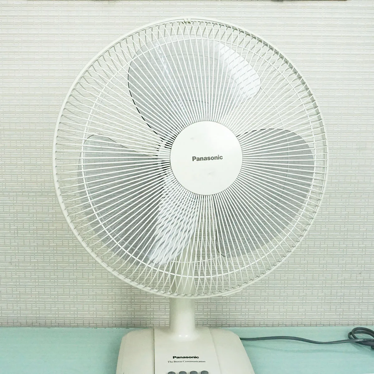 Quạt bàn Panasonic F400CI