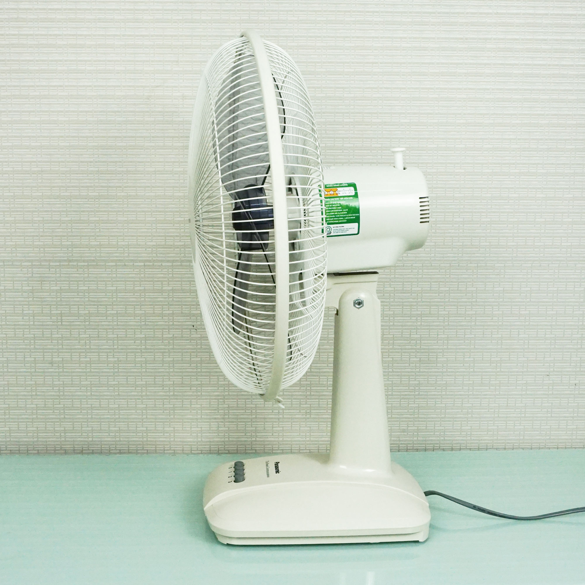 Quạt bàn Panasonic F400CI