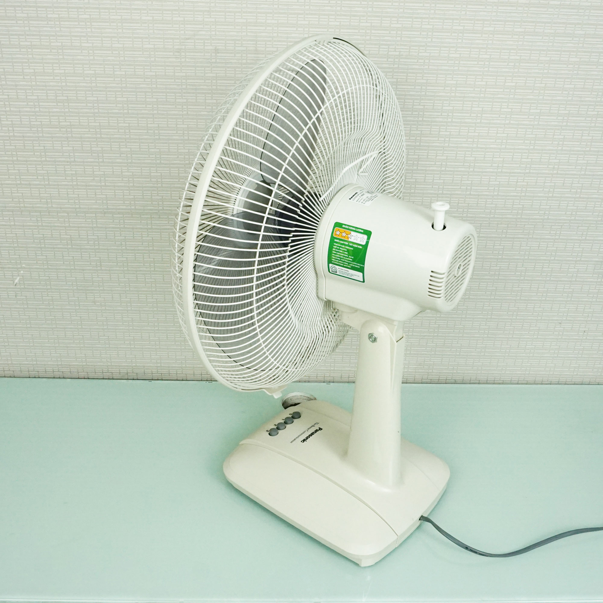 Quạt bàn Panasonic F400CI