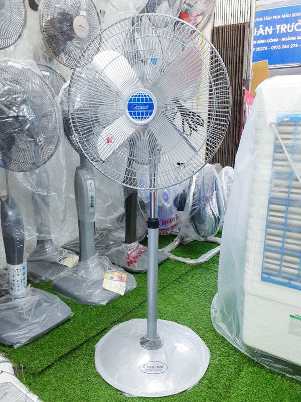 Quạt đứng công nghiệp Ching Hai HS9199