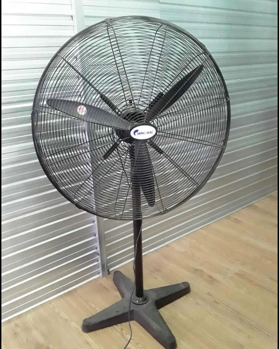 Quạt đứng Công nghiệp ChingHai HS28-ĐN3Đ