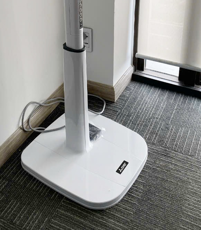 Quạt đứng Mitshubishi LV16AS-RC