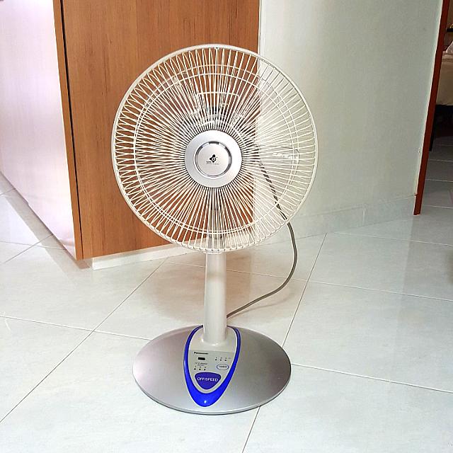 Quạt đứng Panasonic F307KHS