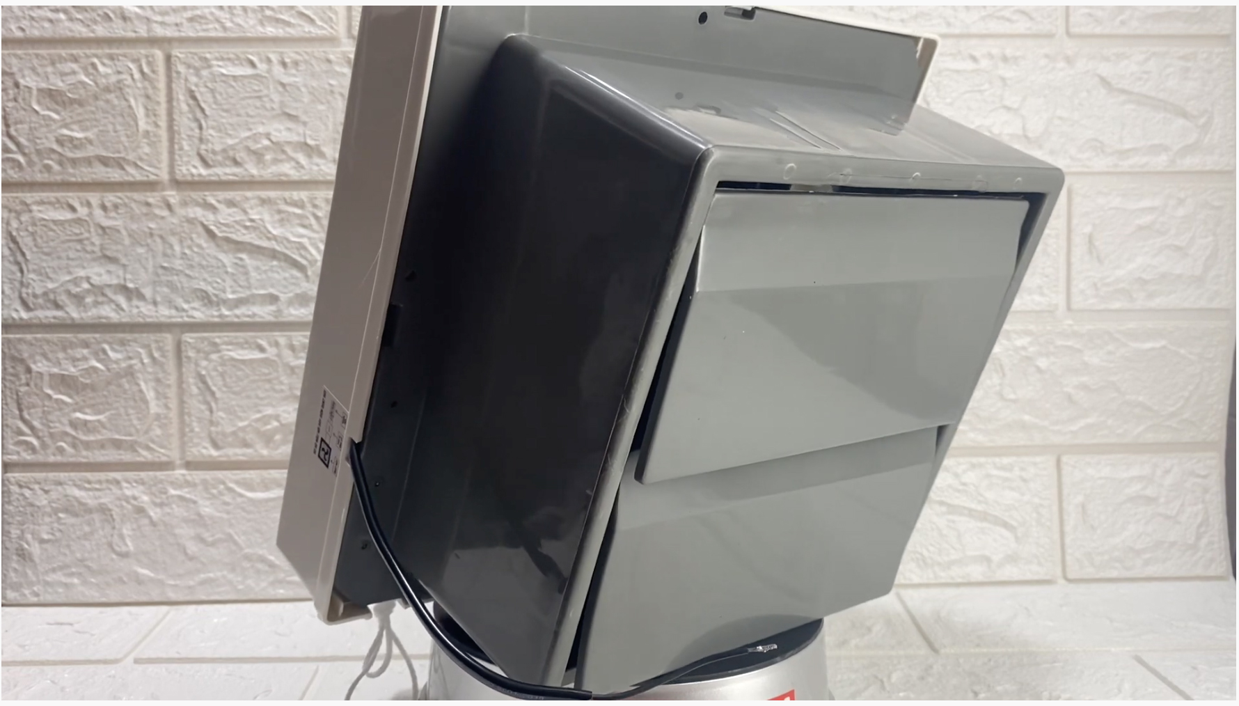 Quạt hút gắn tường Senko H150