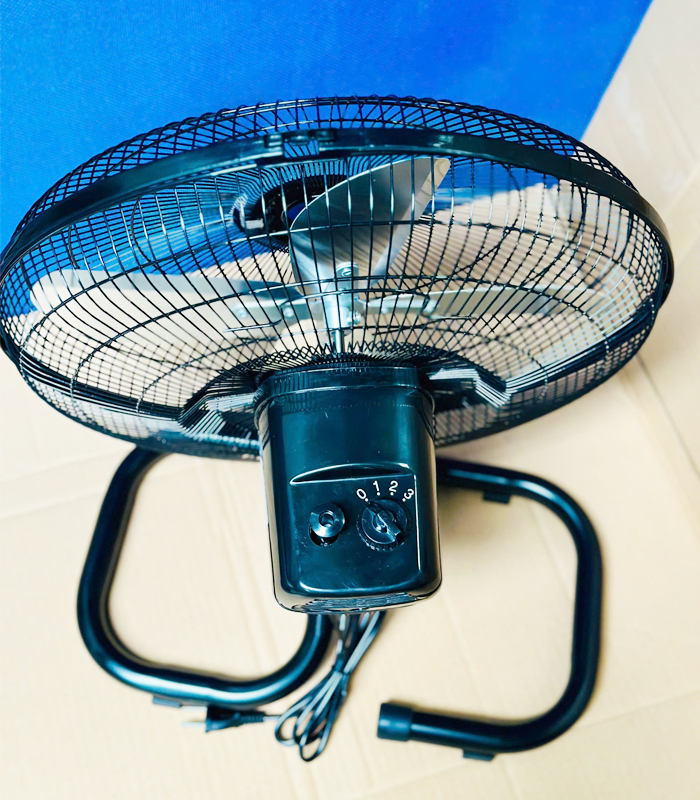 Quạt sàn chân quỳ Cophaco SFL16