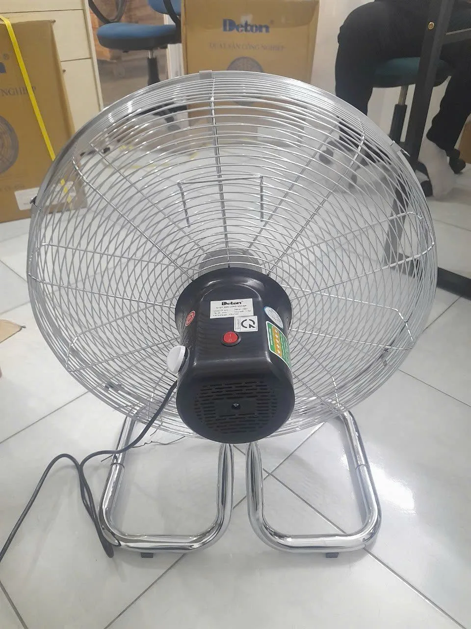 Quạt sàn công nghiệp Deton CF-45G