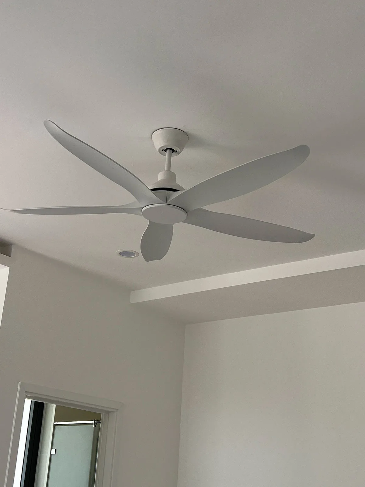 Quạt trần Benny BF-C54HE