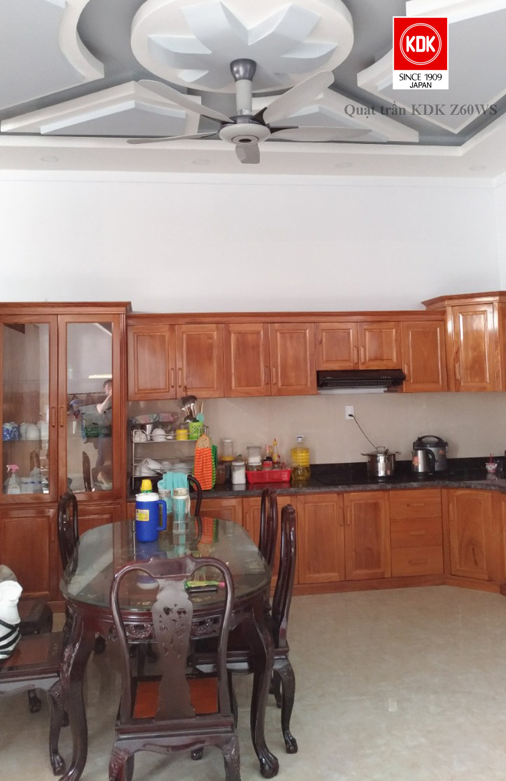 Quạt trần KDK Z60WS (có điều khiển)