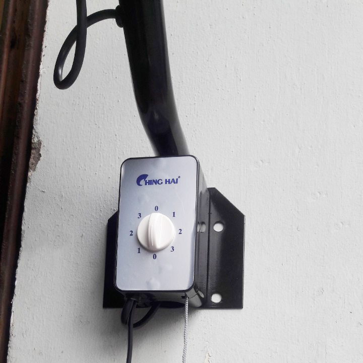 Quạt treo công nghiệp ChingHai W24-3Đ