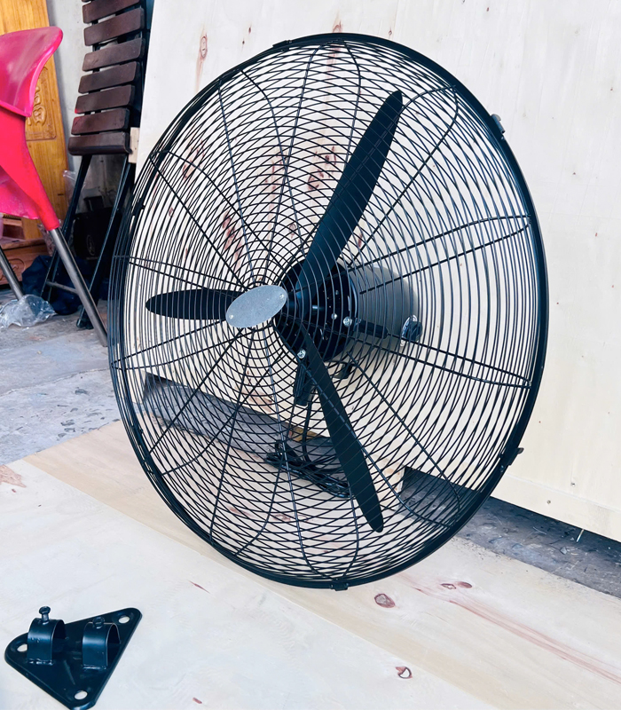 Quạt treo công nghiệp Sumika SW650