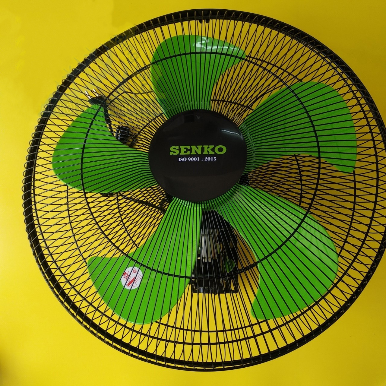 Quạt treo tường công nghiệp Senko TC1886