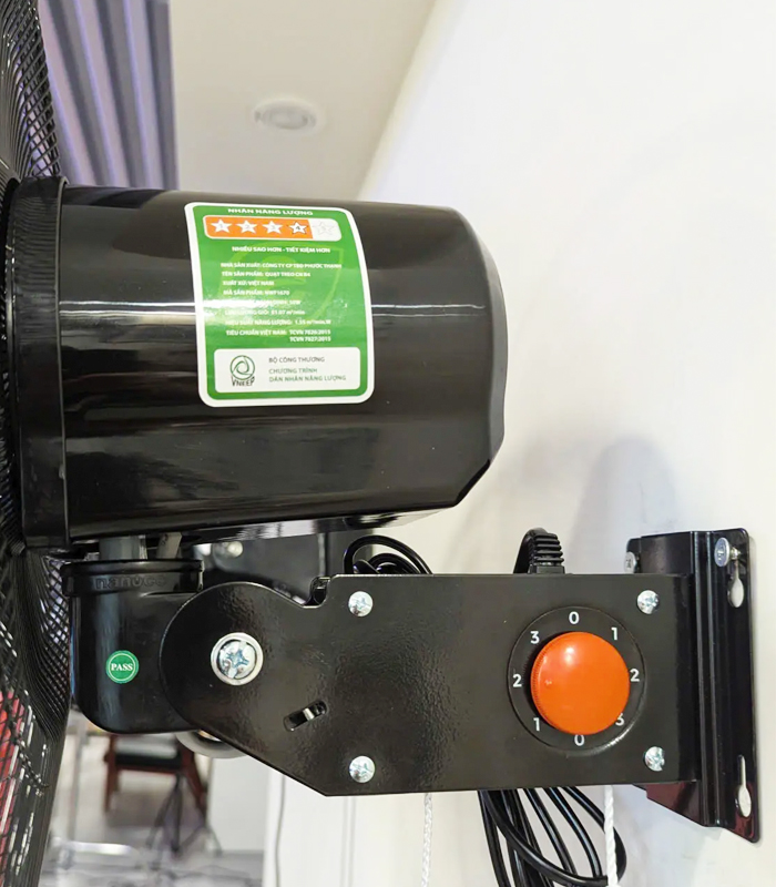 Quạt treo tường Nanoco NWF1670K