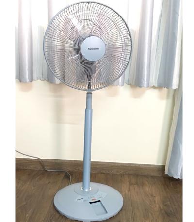 Quạt đứng Panasonic F308NHB