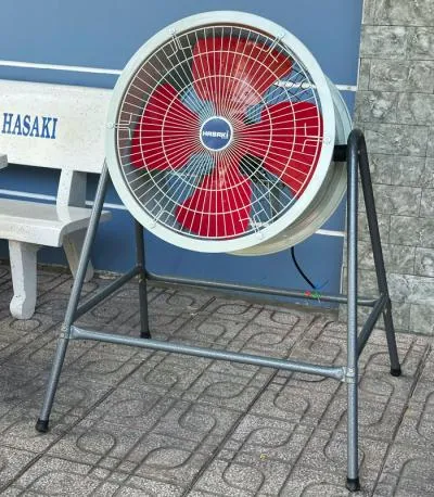 Quạt thổi hướng trục Hasaki HH-HFG50 (Có chân)