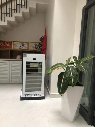 Tủ ướp rượu Kadeka KS106TL/TR